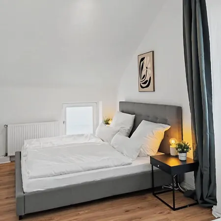 Modernes Ruhiges City-apartment Monchengladbach