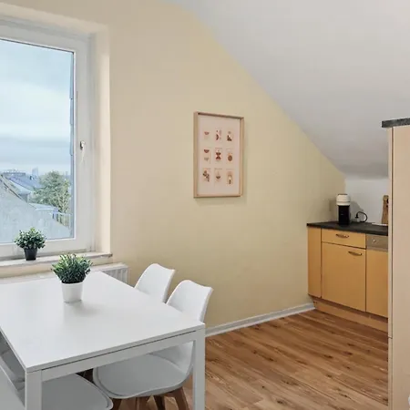 Modernes Ruhiges City-apartment Lejlighed